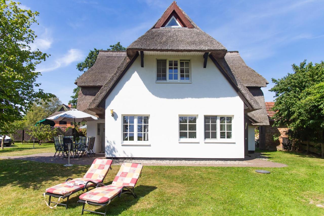 Villa Künstlerhaus Rosenthal 02 Ahrenshoop Exterior foto